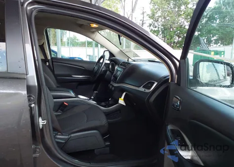 2017 Dodge Journey Se z USA, uszkodzony, nr VIN 3C4PDCAB0HT545490